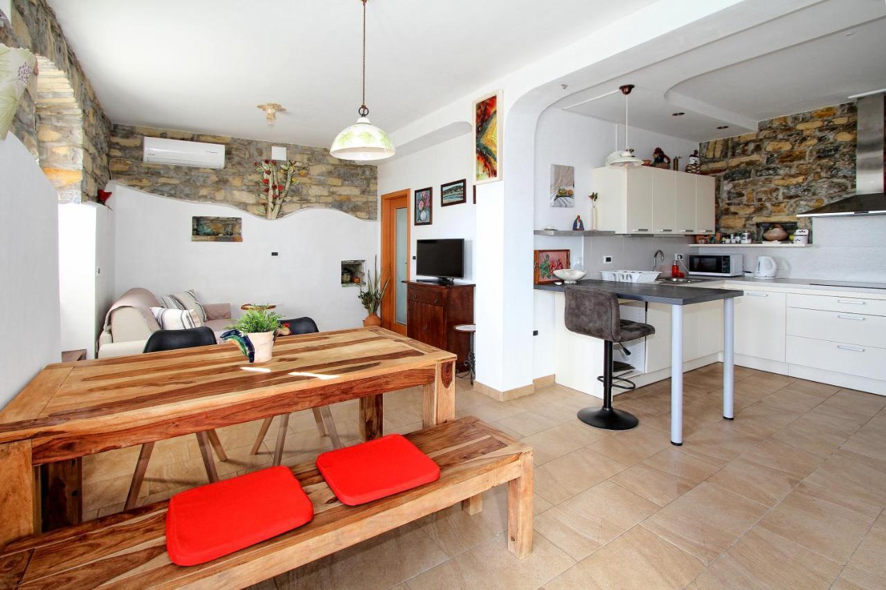 Apartment Dezo Istria Izola Esterno foto