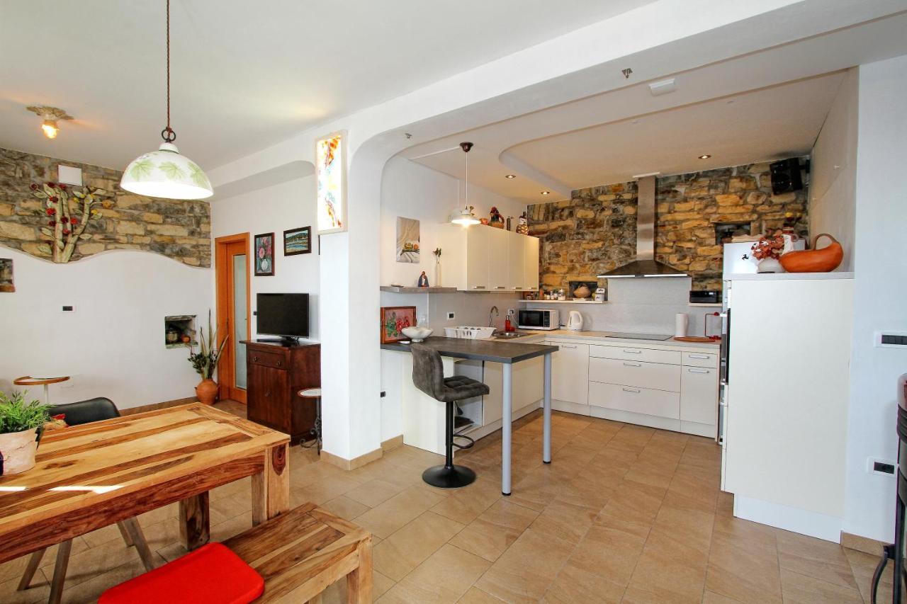 Apartment Dezo Istria Izola Esterno foto